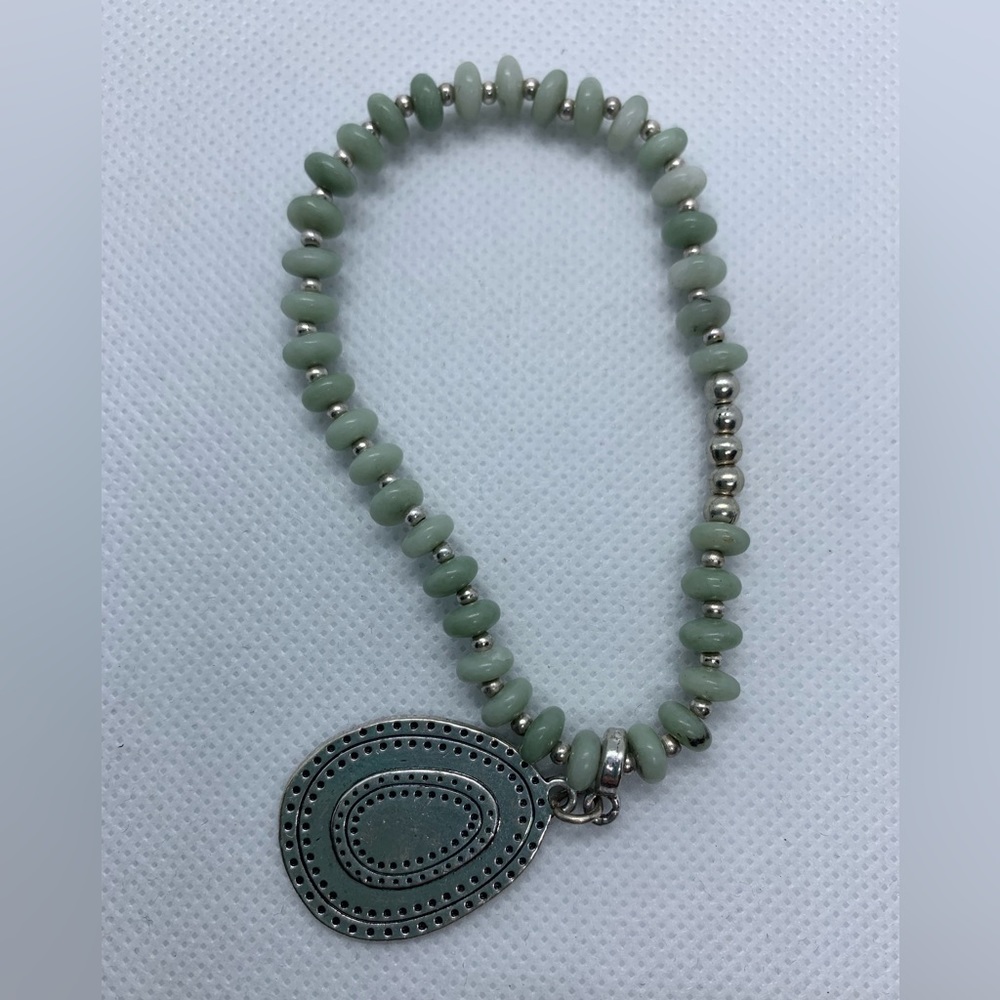Calming Moss Green Agate and Silver Beaded Bracelet